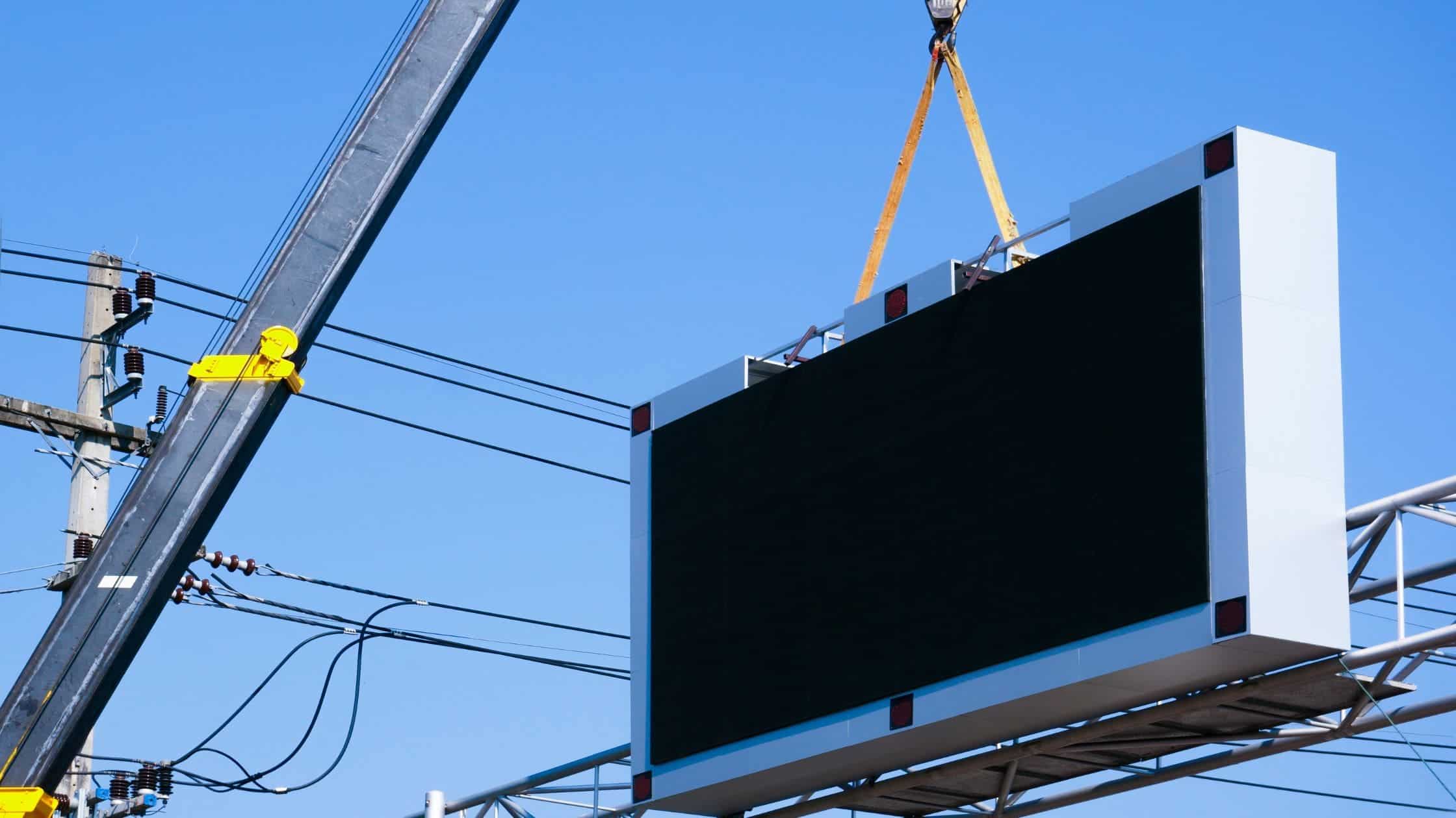 When should you replace the LED display instead? โ led display retrofit receiving card โ what factors influence the lifespan