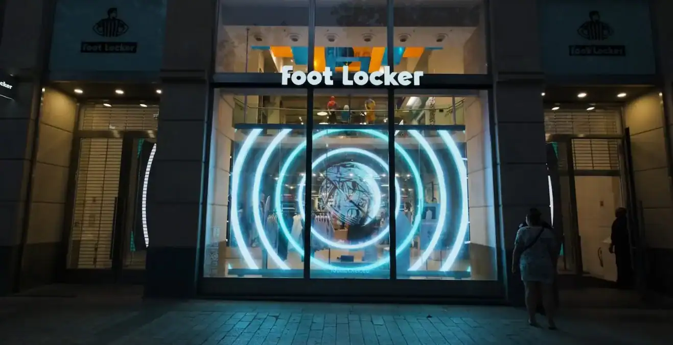 Dgn Led Display Foot Locker