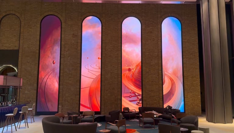 BMS data incorporating Dynamic LED screens