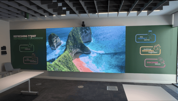 0.93mm LED screen from Dynamo LED