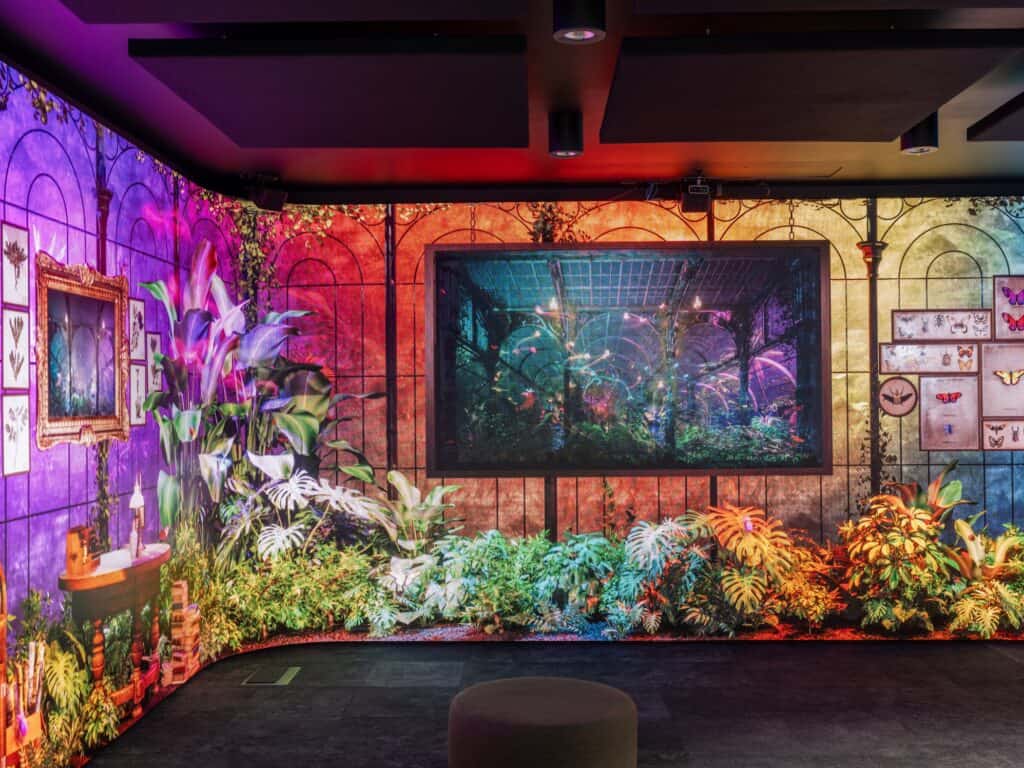 Immersive Led Room Pixel Artworks The Lighthouse